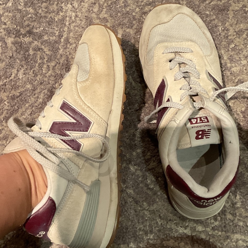 New Balance Women's Off-White and Maroon Sneakers 574 in size 8